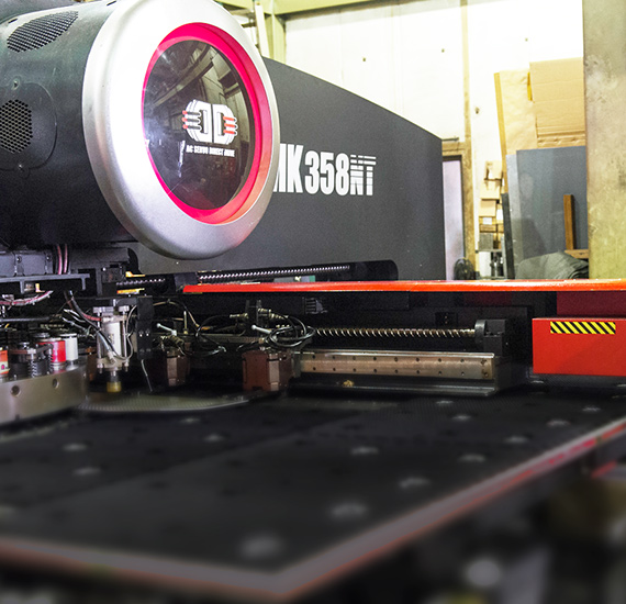 デザインパンチングまで、幅広い加工が可能!